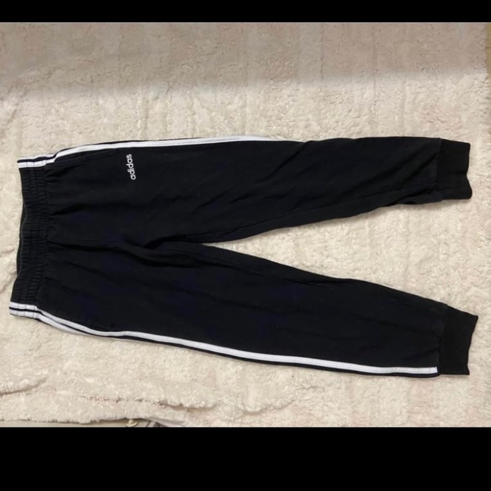 ADIDAS SWEATS